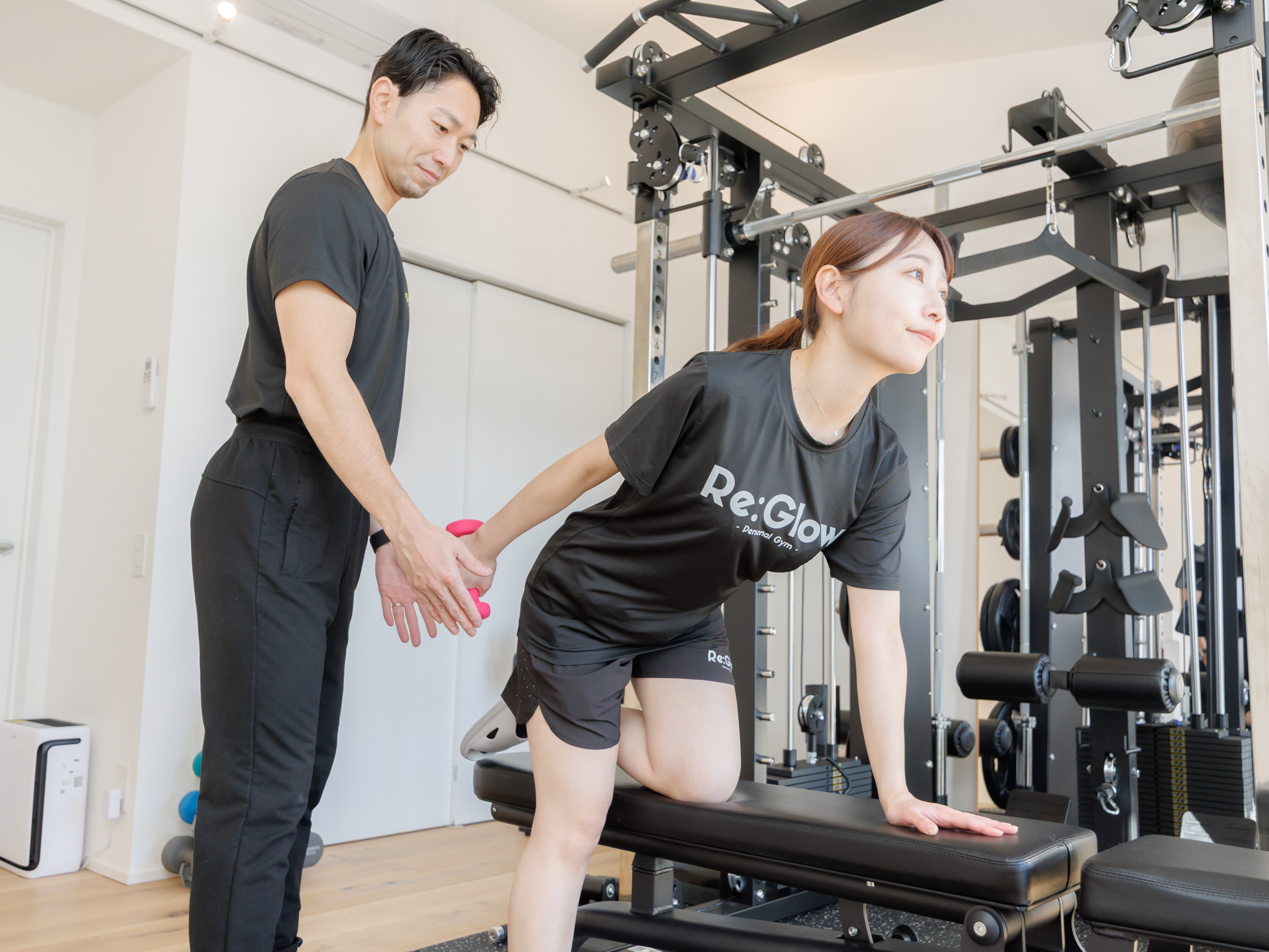 Re:Glow パーソナルジム ストレッチ風景