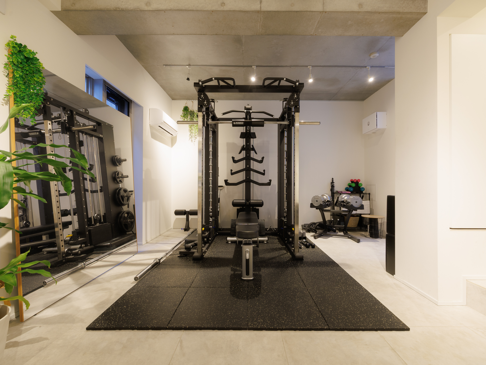 Re:Glow パーソナルジム ジムエリア（三鷹台）